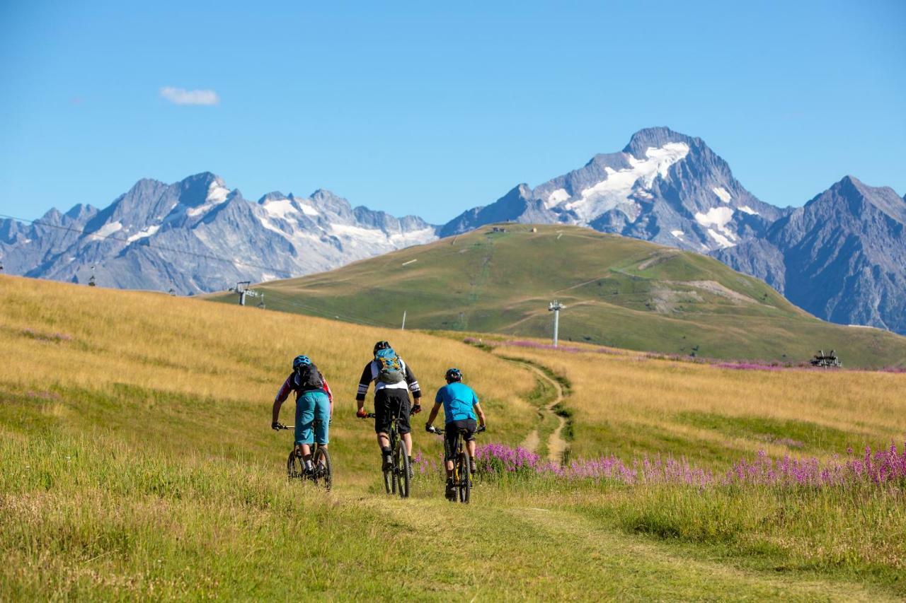 Chalet Amandine Alpe d'Huez ภายนอก รูปภาพ